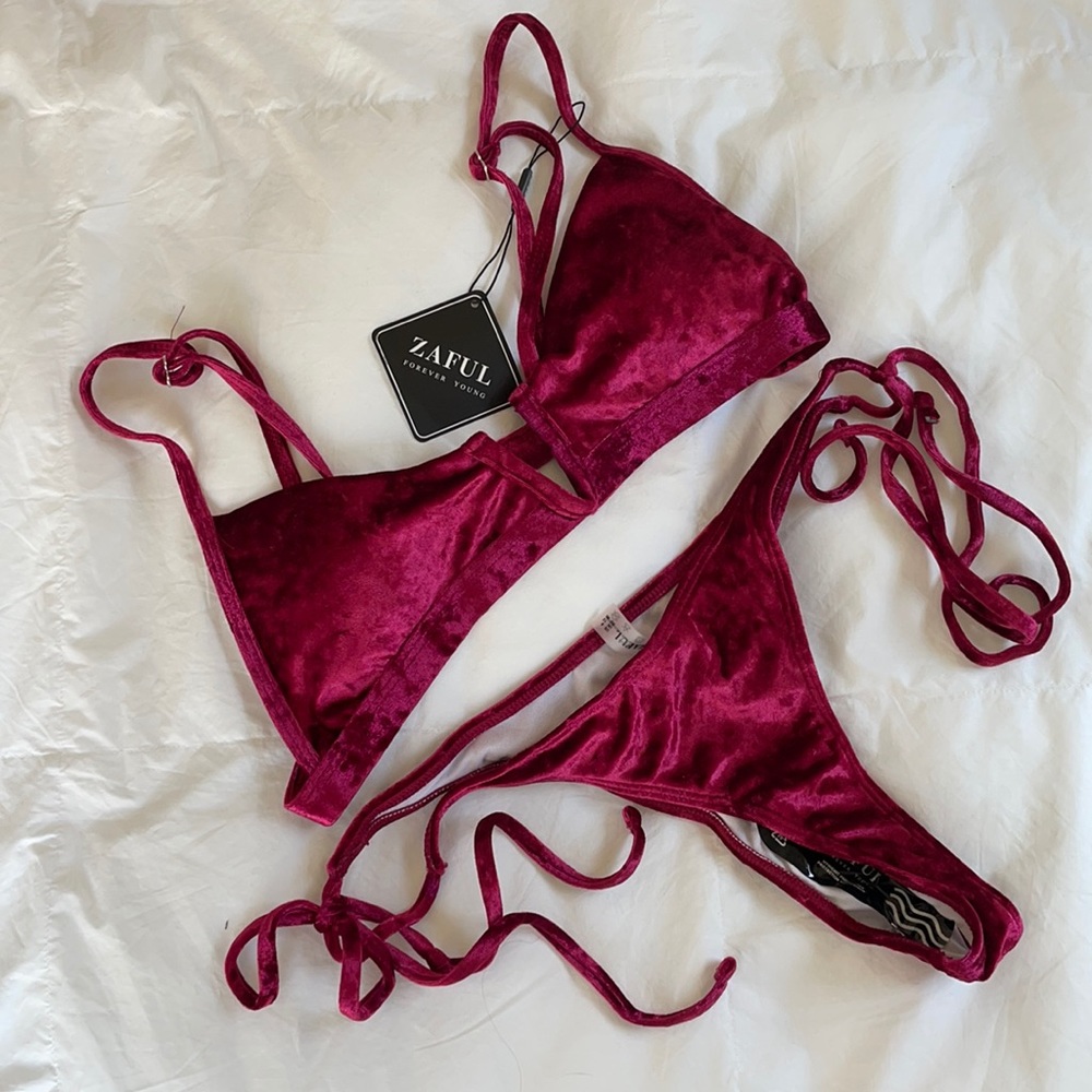 Zaful Deep Red Velvet Bikini